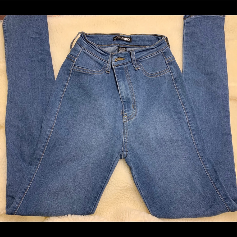 High rise Fashion Nova jeans